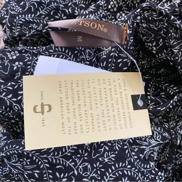 NWT Stetson Top Blouse Front Buttons Long Sleeve Roundneck Back Slit Size:Medium - Picture 9 of 12